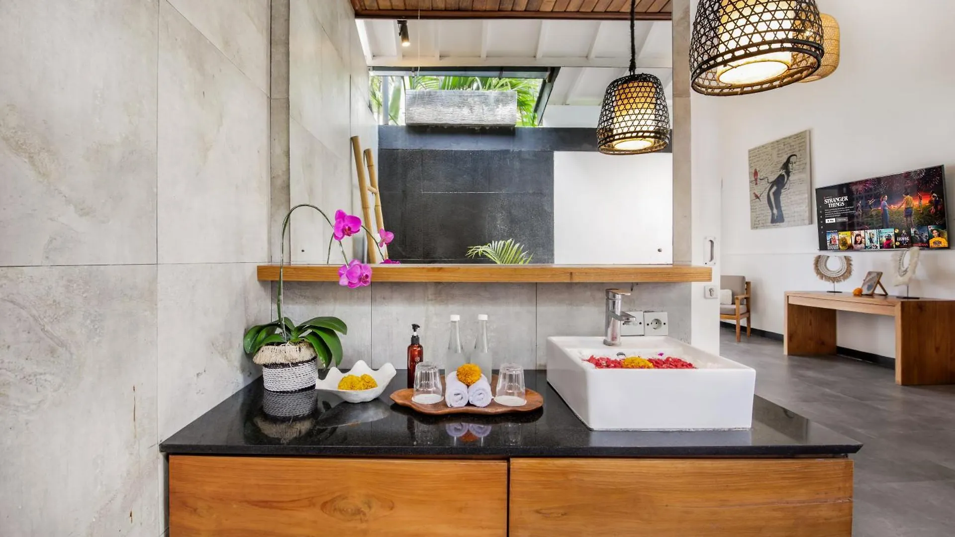 Villa Zebra Walking Distance To Potato Head Seminyak
